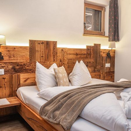 Alpine Mountain Chalet Сан-Віджиліо-ді-Мареббе Екстер'єр фото