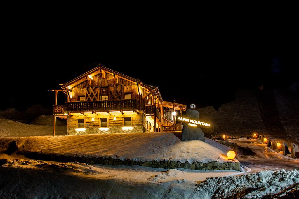 Alpine Mountain Chalet Сан-Віджиліо-ді-Мареббе Екстер'єр фото
