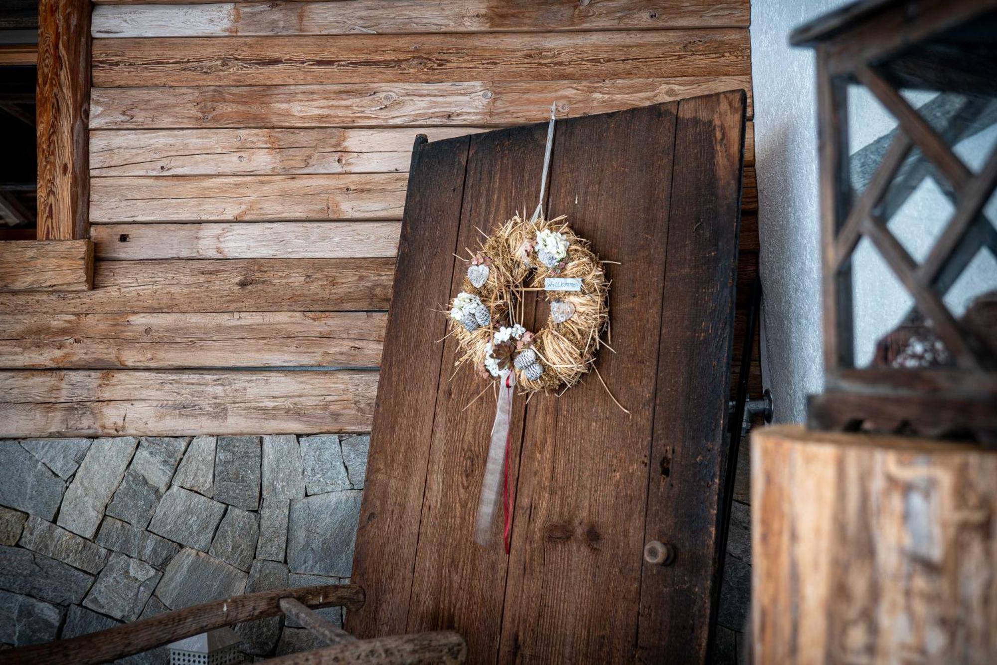 Alpine Mountain Chalet Сан-Віджиліо-ді-Мареббе Екстер'єр фото