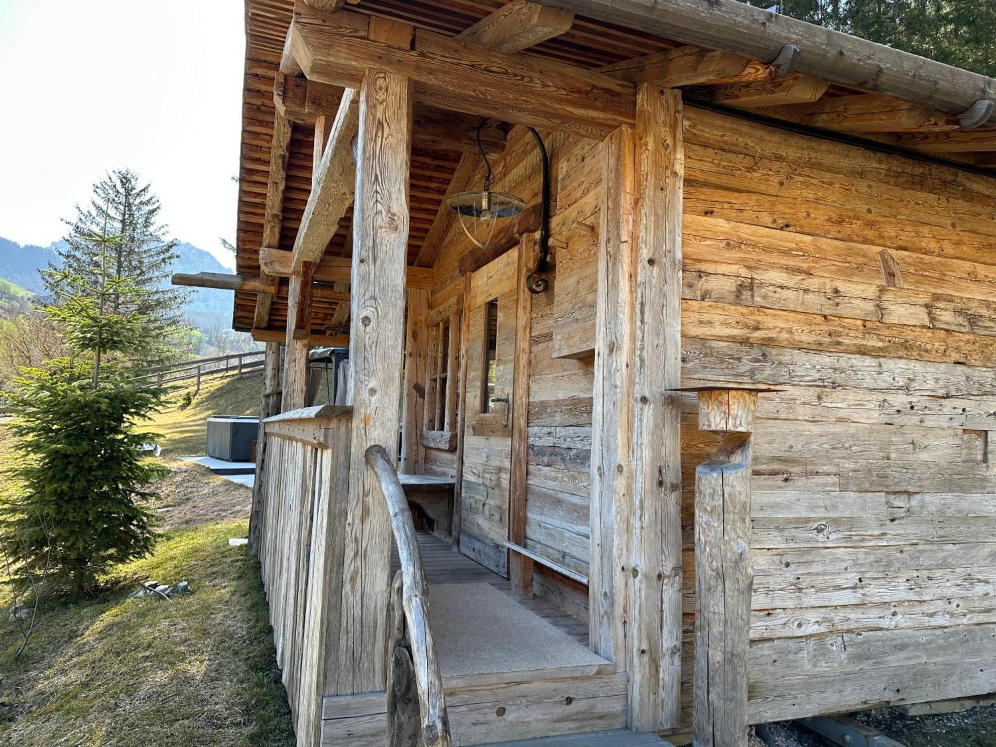 Alpine Mountain Chalet Сан-Віджиліо-ді-Мареббе Екстер'єр фото