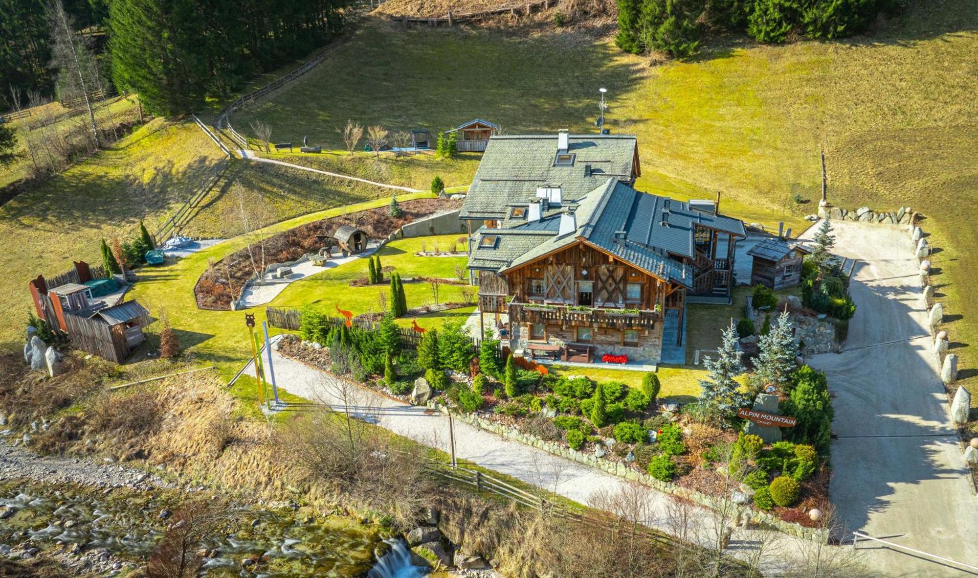 Alpine Mountain Chalet Сан-Віджиліо-ді-Мареббе Екстер'єр фото