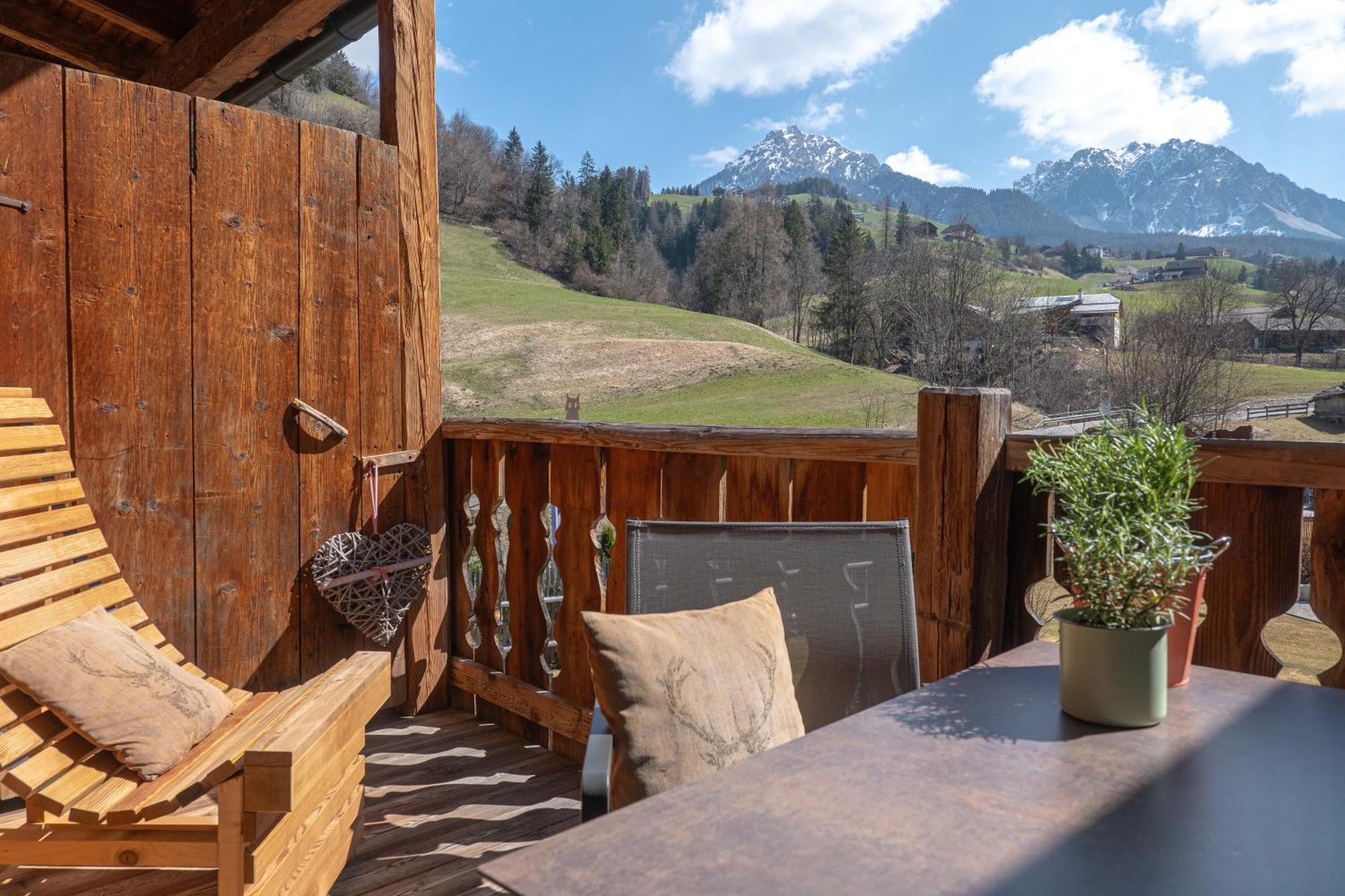 Alpine Mountain Chalet Сан-Віджиліо-ді-Мареббе Екстер'єр фото