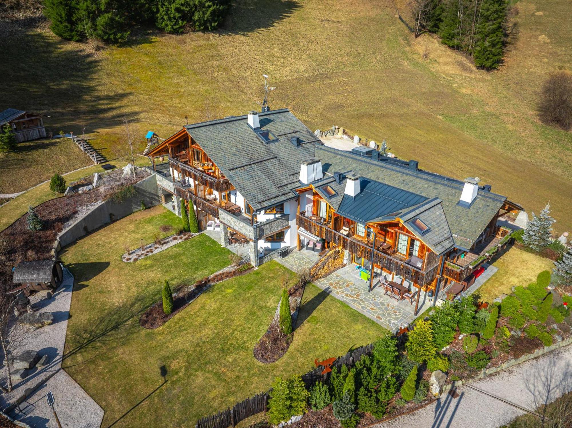 Alpine Mountain Chalet Сан-Віджиліо-ді-Мареббе Екстер'єр фото