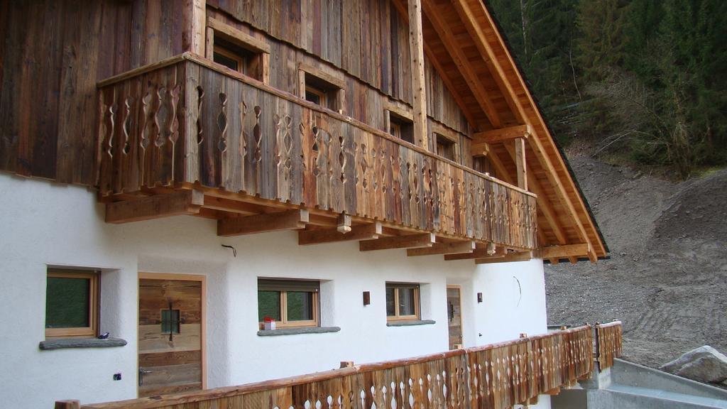 Alpine Mountain Chalet Сан-Віджиліо-ді-Мареббе Екстер'єр фото