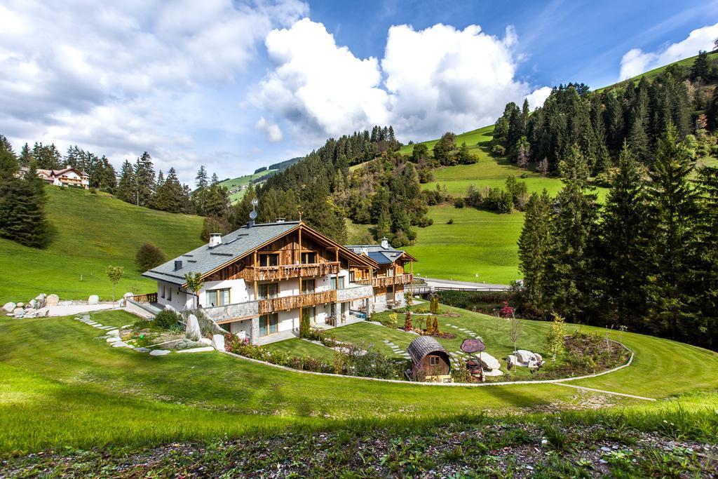 Alpine Mountain Chalet Сан-Віджиліо-ді-Мареббе Екстер'єр фото